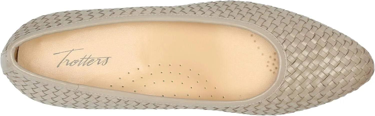 Trotters Women's Loafer/Slipon Pump