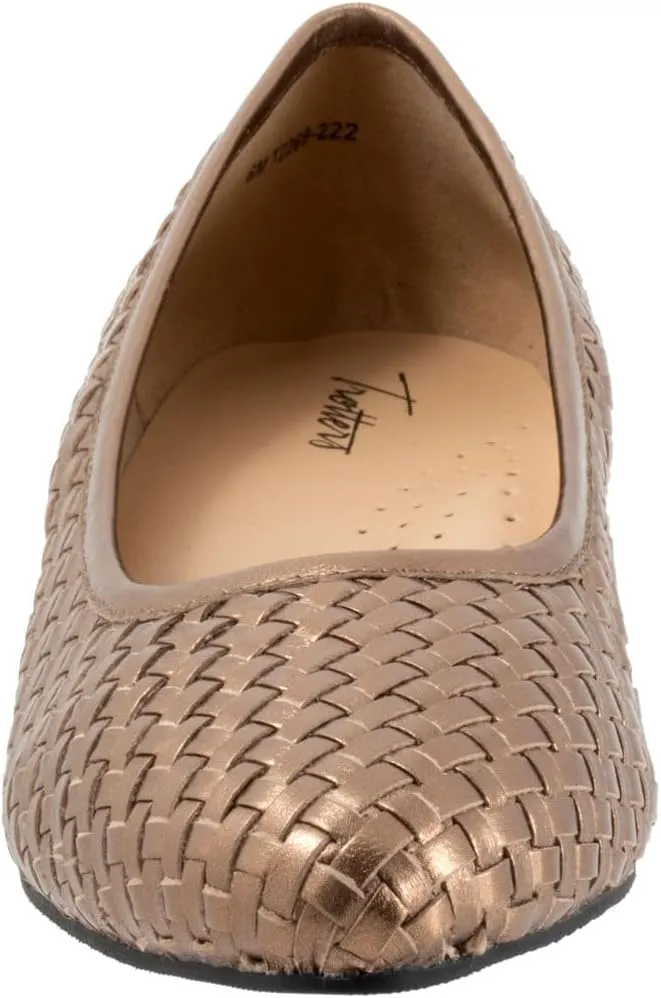 Trotters Women's Loafer/Slipon Pump