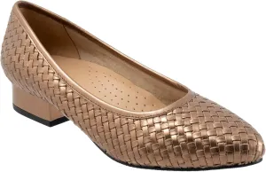 Trotters Women's Loafer/Slipon Pump