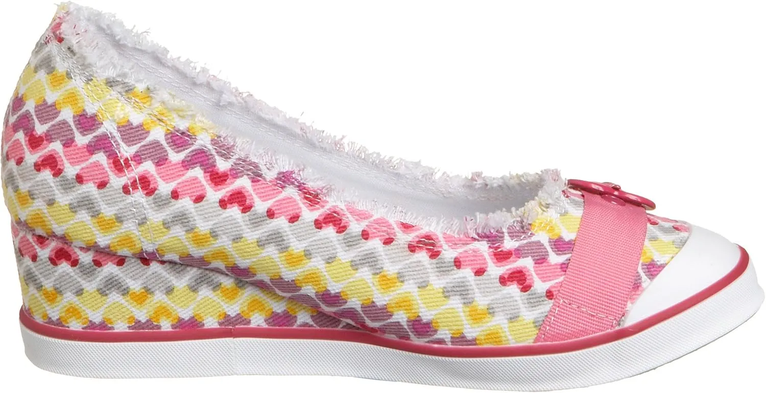 UNIONBAY Little Kid/Big Kid Hugs & Kisses Sneaker
