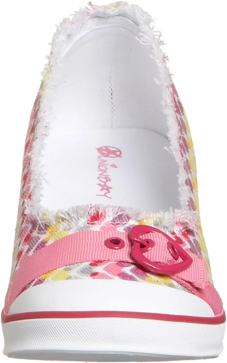 UNIONBAY Little Kid/Big Kid Hugs & Kisses Sneaker