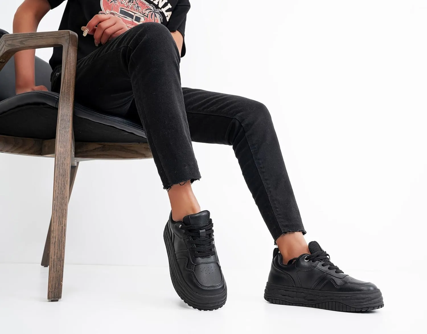 Vepose 8060 Women's Fashion Platform Sneakers, Wide Toe Design Leather Casual Tennis Lace-up Shoes