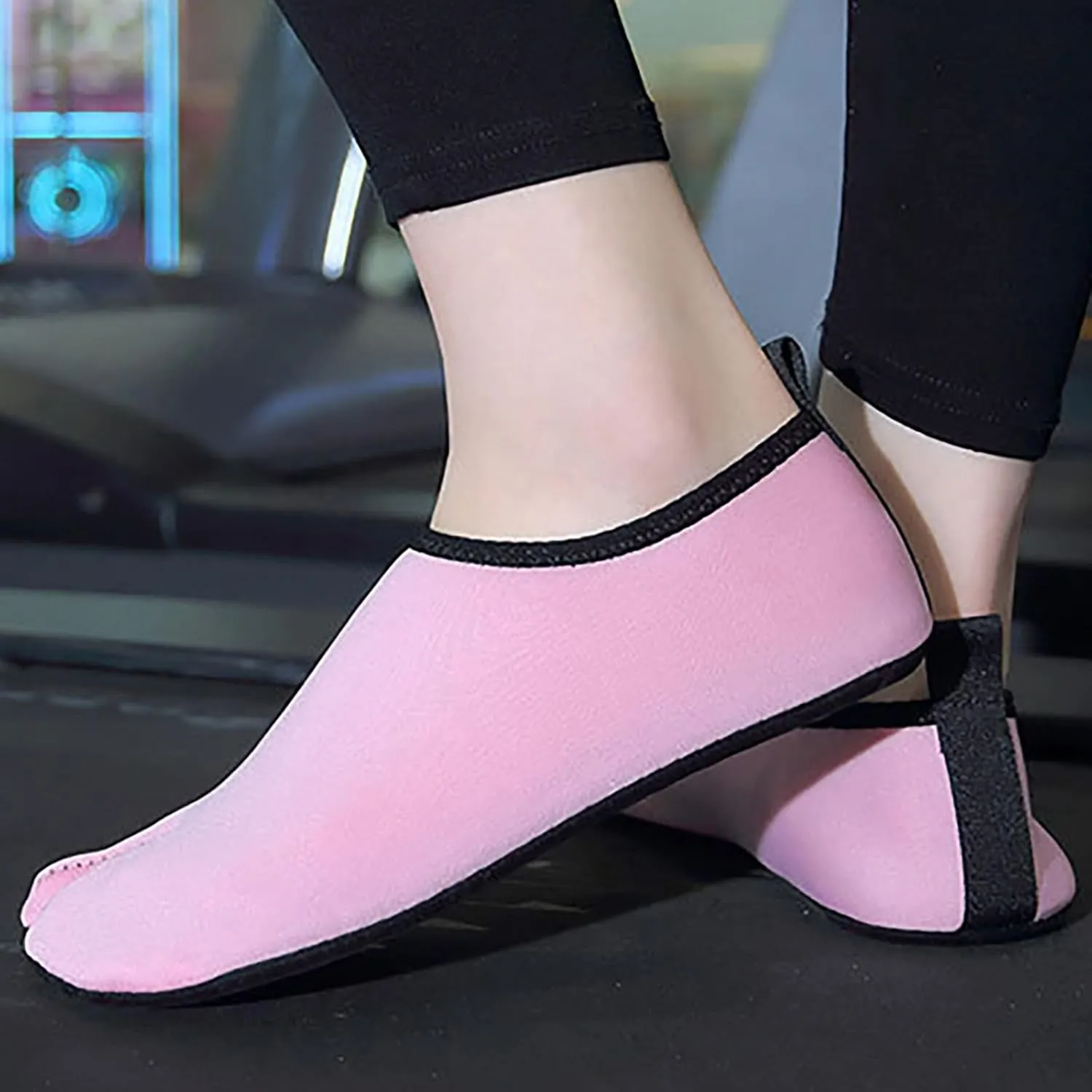 Water Shoes for Men Women Quick Dry Aqua Swim Barefoot Beach Pool Outdoor Sports Hiking Surfing Kayaking Yoga Lightweight Non Slip Breathable Socks